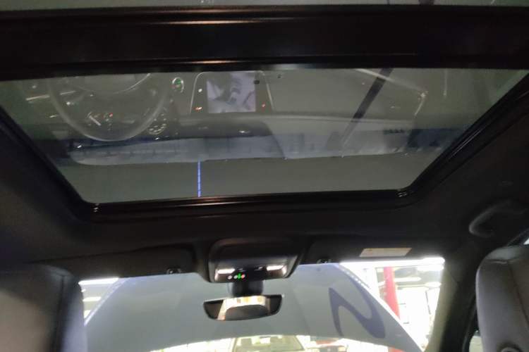 Used Cadillac XT5 2020 Revised Version 28T Luxury Edition Headliner