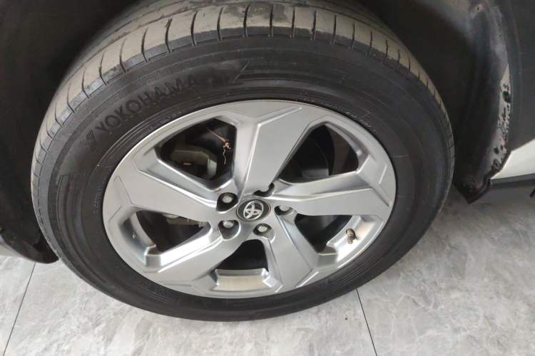 Used Toyota RAV4 2020 2.0L CVT Two-Wheel Drive Fashion PLUS Edition