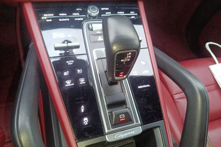 Used Porsche Cayenne E-Hybrid 2021 Cayenne E-Hybrid 2.0T