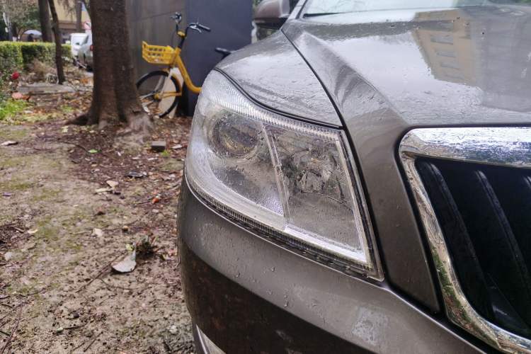 Used Skoda Octavia 2015 Classic Model 1.6L Manual Yijie Edition
