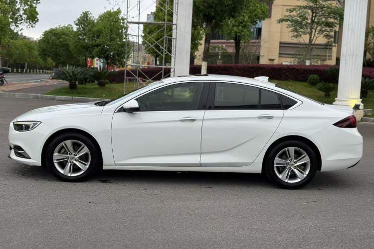 Used Buick Regal 2019 20T Elite Version China VI Standard Rear Left 45 Deg