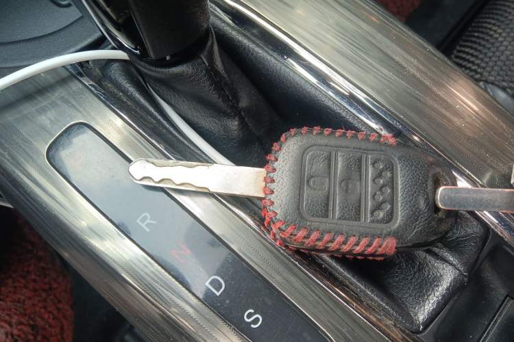 Used Honda XR-V 2015 1.8L EXi CVT Comfort Version
