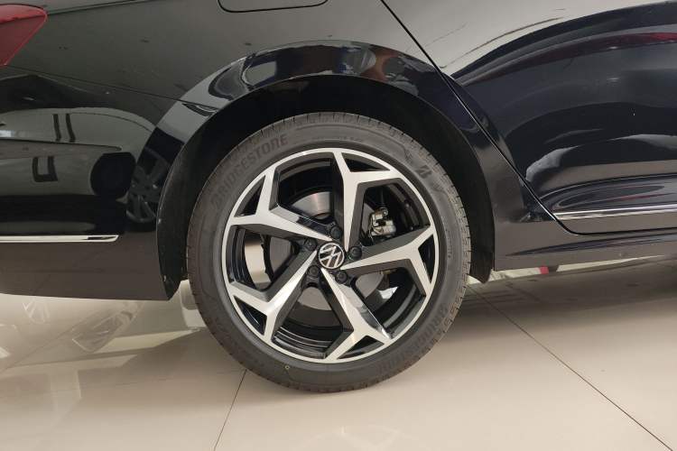 Used Volkswagen Passat 2023 Revised 330TSI Starry Elite Edition