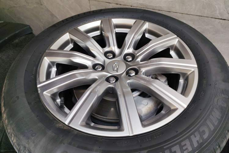 Used Cadillac XT4 2021 28T Two-Wheel Drive Leading Version