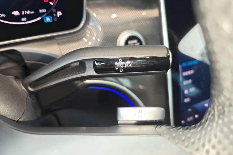 Used Mercedes-Benz C-Class New Energy 2025 C 350 eL Gear Lever