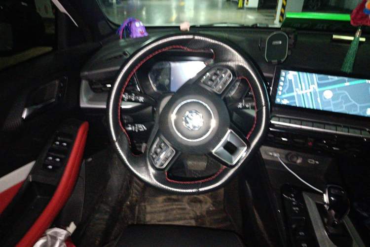 Used MG 5 2022 300TGI DCT Chao Yue Flagship Edition
