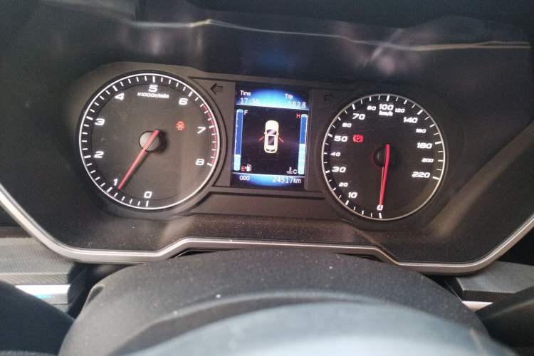 Used Zotye T700 2017 1.8T Manual Luxury Model