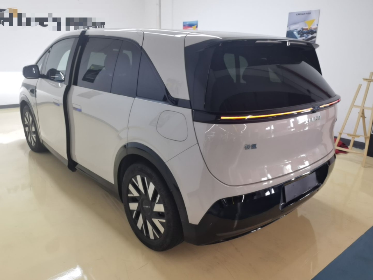 Zeekr MIX 2025 Long-Range Intelligent Driving Edition — снимка 4