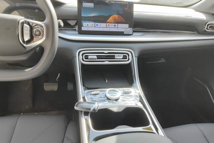 Used Geely Galaxy Galaxy Stellar 6 2026 Model 125km Free-Style Edition