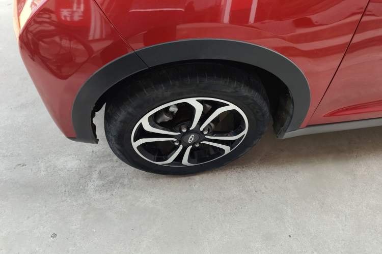 Used Chery QQ Little Ant 2021 150 000 Yuan Ant Fan Edition Ant Trend Version Lithium-Ion Battery Exterior 4