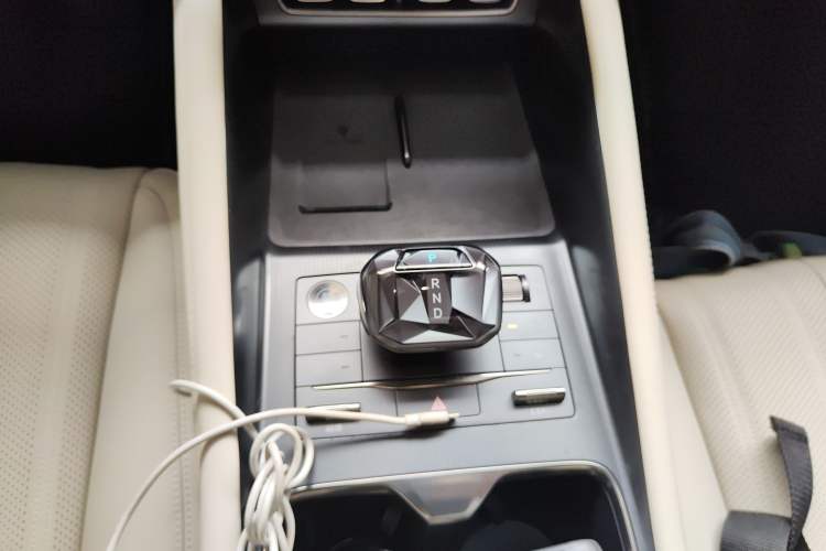 Used BYD Song L EV 2024 662 km Beyond Edition