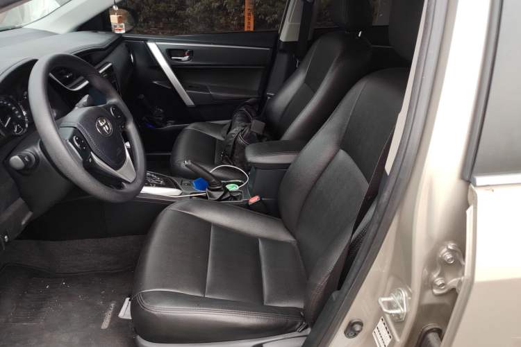 Used Toyota Corolla 2017 Revised Version 1.2T S-CVT GL-i