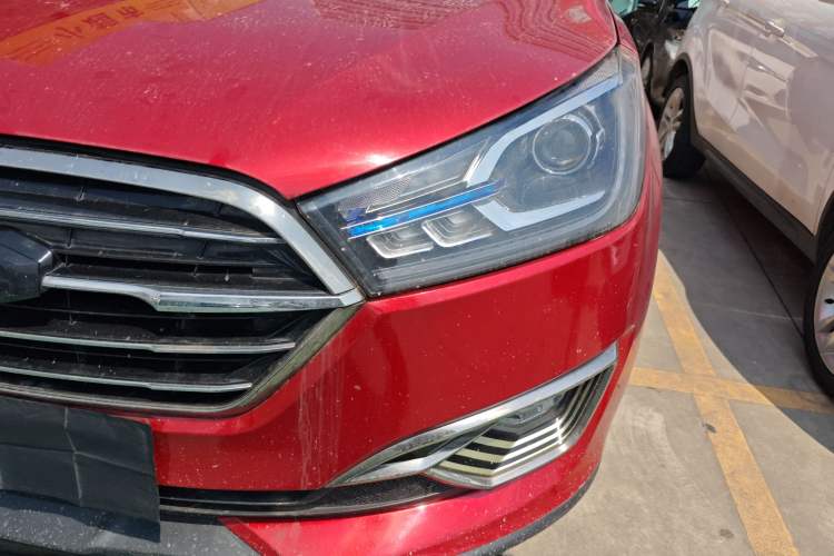 Used Zotye T300 2018 1.5L CVT Deluxe Model