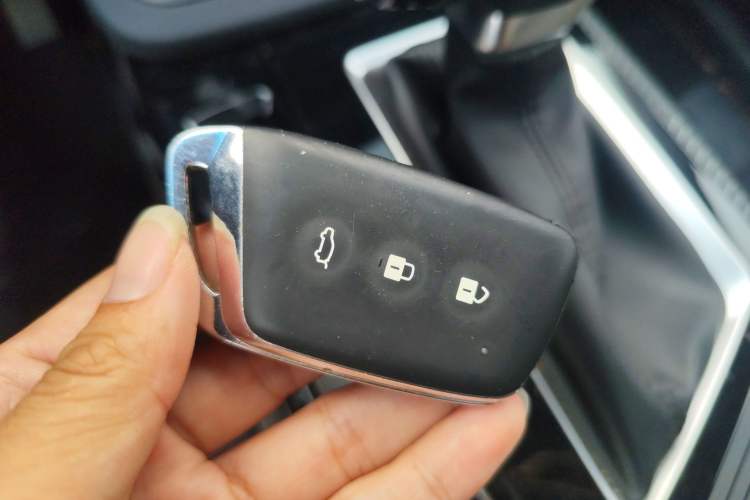 Used Baojun RM-5 2019 1.5T CVT 24-Hour Online Prestige Version 6 Seats Vehicle Key