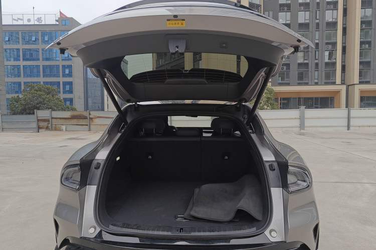 Used Xiaomi Auto YU7 2025 Ultra-Long Range Rear-Wheel Drive Version