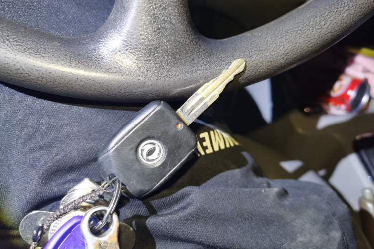 Used FORTHING Lingzhi 2017 V3 1.5L 7-seater Standard Model