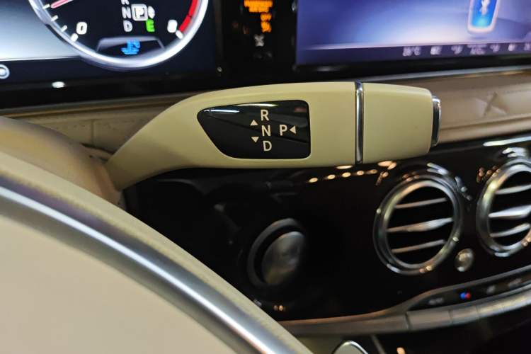 Used Mercedes-Benz Maybach S-Class 2015 S 600 Gear Lever