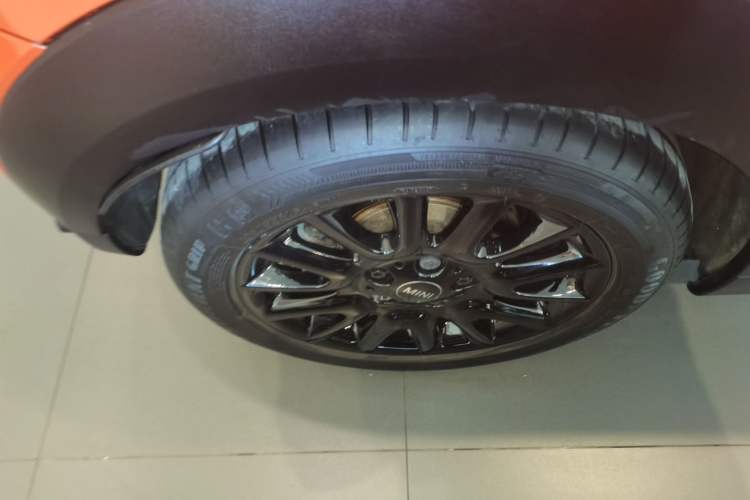 Used MINI MINI 2018 1.5T COOPER Classic Edition