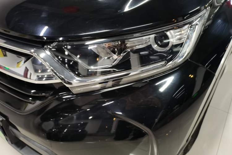 Used Honda CR-V 2017 240TURBO CVT Front-Wheel Drive Fashion Edition
