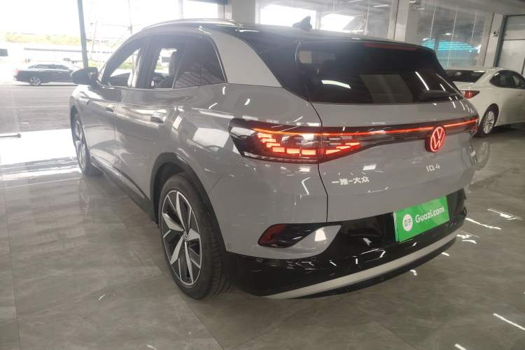 Used Volkswagen ID.4 CROZZ 2022 Long-Range PRO Edition Exterior 2