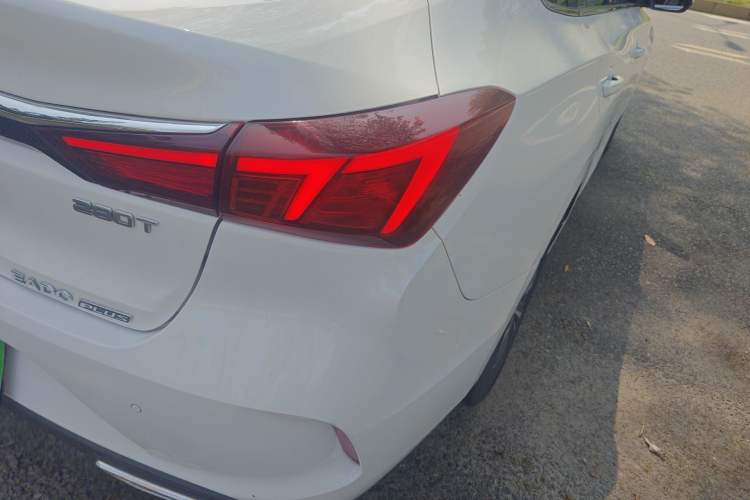 Used CHANGAN Eado 2020 PLUS Blue Whale NE 1.4T GDI DCT Prestige Model Exterior 3