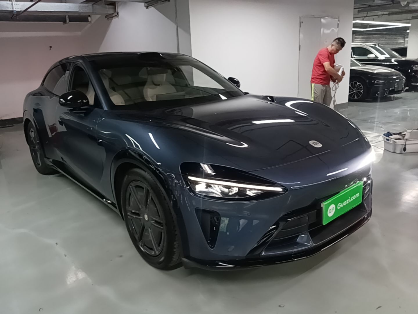 Xiaomi Auto YU7 2025 Ultra-Long Range All-Wheel Drive Pro Version — снимка 3