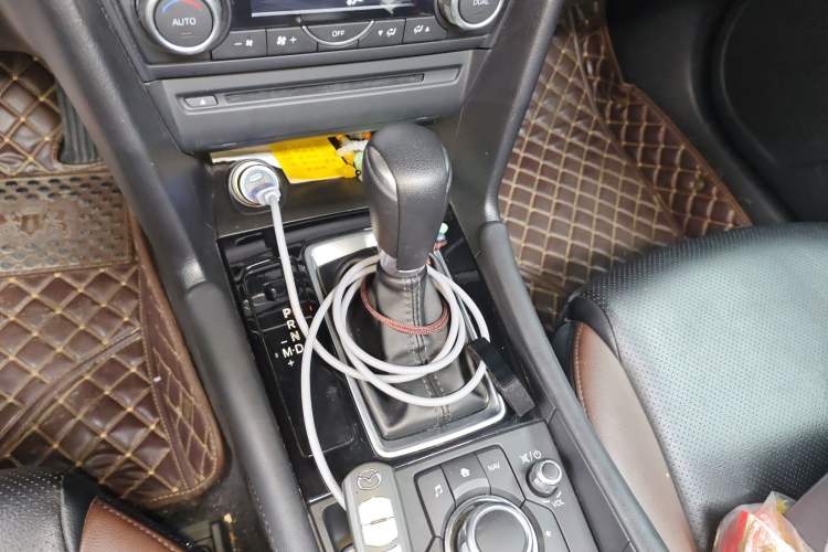 Used Mazda Mazda 3 Axela 2017 Sedan 1.5L Automatic Luxury Model China VI Standard