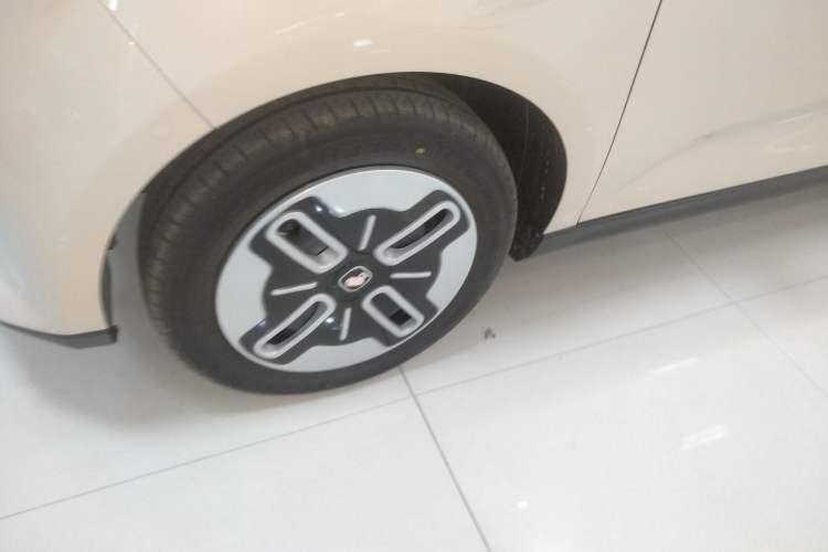 Used Chery Domi 2025 Model 305km Comfort Edition
