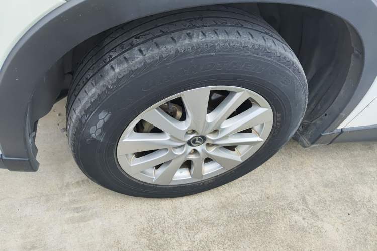 Used Mazda CX-5 2015 2.0L Automatic Two-Wheel Drive Urban Version
