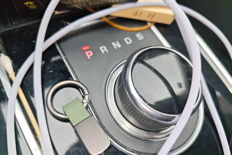 Used Jaguar F-PACE 2019 2.0T Four-Wheel Drive Urban Luxury Edition Gear Lever