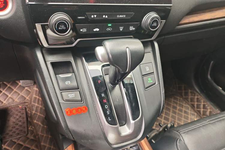 Used Honda CR-V 2017 240TURBO CVT 2WD Urban Edition