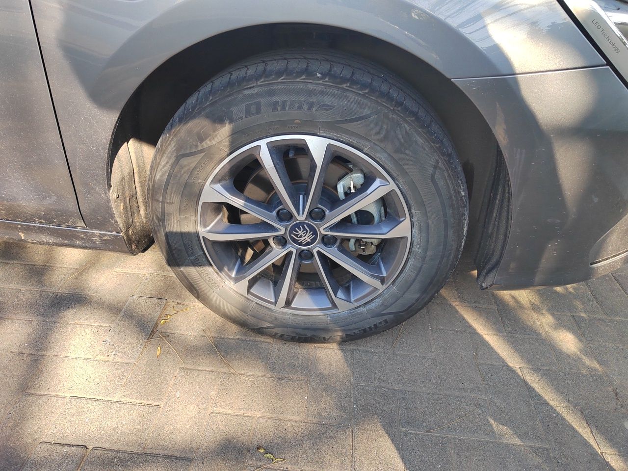 BYD Qin PLUS 2024 HONOR Edition DM-i 55KM Leading Model — снимка 8