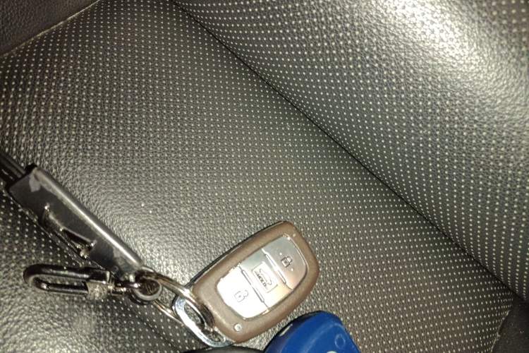 Used Hyundai Elantra (5th Generation / Langdong) 2015 1.6L Automatic Luxury Model
