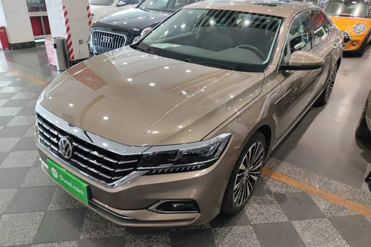 Used Volkswagen Passat 2020 330TSI Luxury Edition China VI