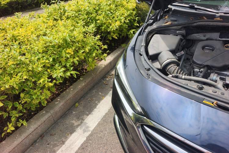 Used Buick LaCrosse 2021 552T Luxury Version Right Front Headlight