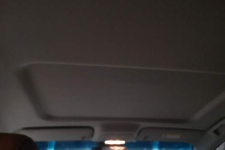 Used Buick GL8 2023 Land Executive Class Comfort Model Headliner