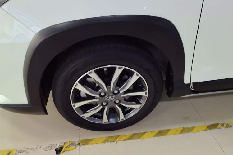 Used Toyota YARiS L Zhi Xuan 2021 X-Trail 1.5L CVT Luxury Edition
