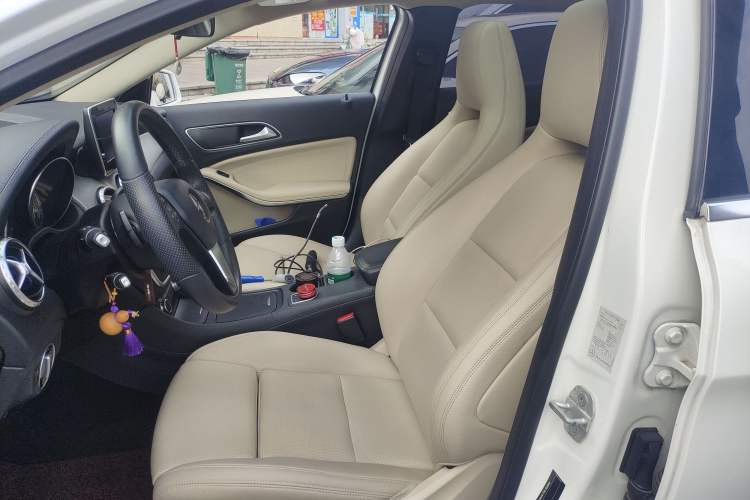 Used Mercedes-Benz GLA 2016 GLA 200 Fashion Model