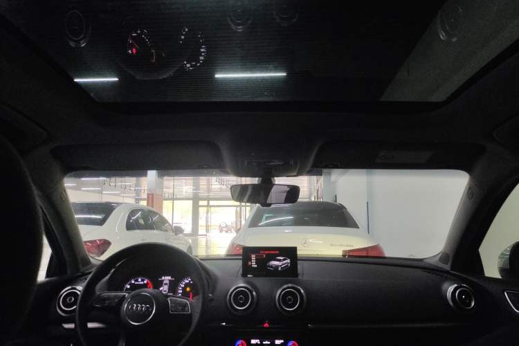 Used Audi A3 2017 Limousine 35 TFSI Sport Edition Headliner