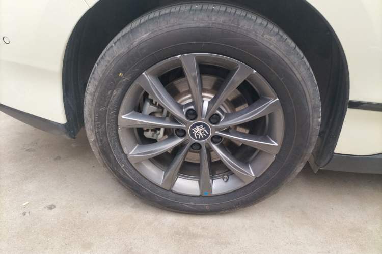 Used BYD Qin L 2025 EV 545KM Beyond Version
