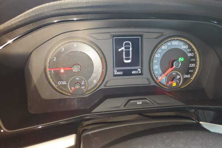 Used Volkswagen Lavida 2019 280TSI DSG Comfort Edition China VI standard Odometer Close Up