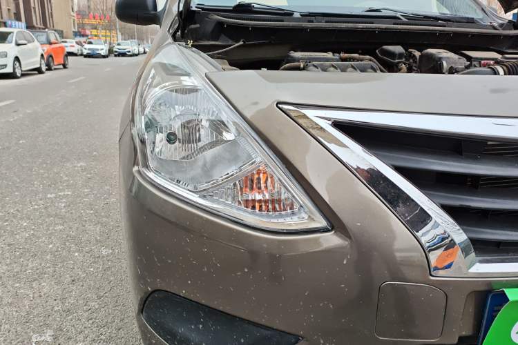 Used Nissan Sunny 2015 1.5XE Manual Comfort Edition
