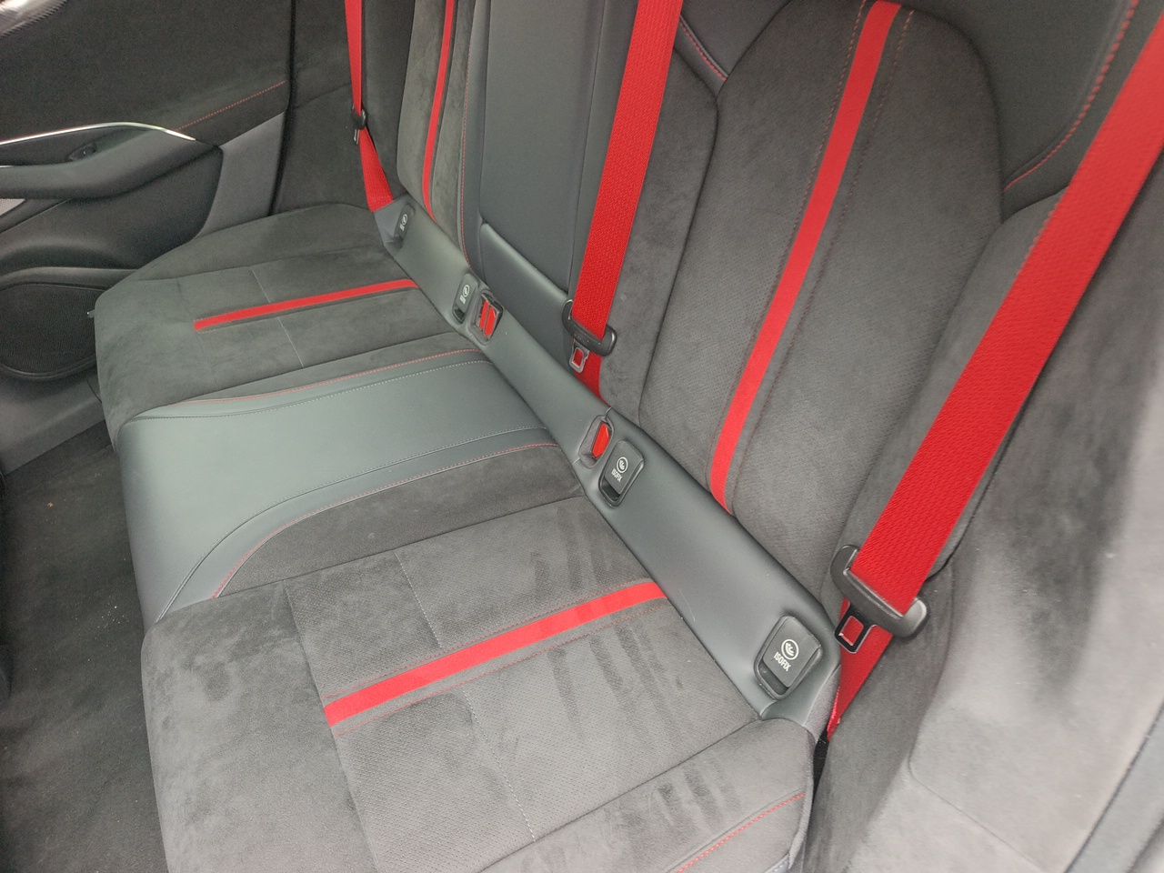 Xiaomi Auto SU7 Ultra 2025 Ultra Model — снимка 17