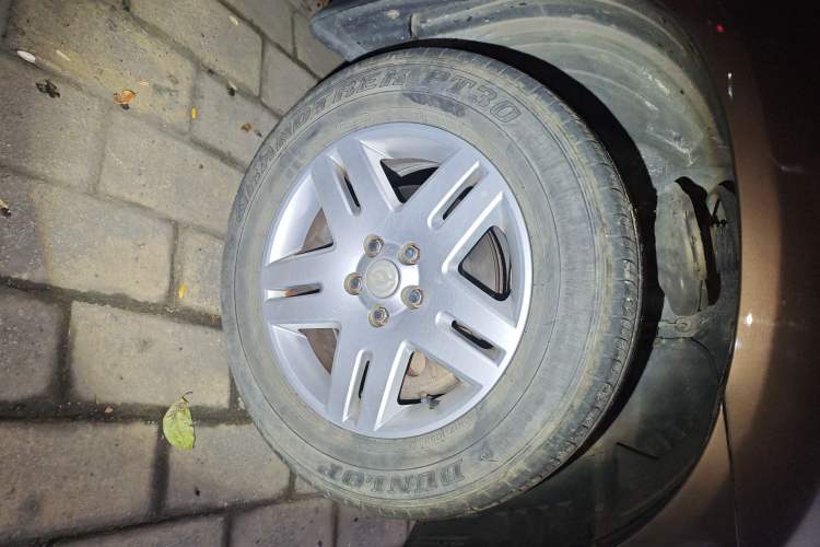 Used Huanghai Qisheng V3 2011 2.0L Ultra-Luxury Version
