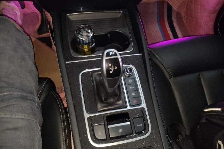 Used BYD Song MAX 2019 1.5T Automatic Smart Connect Ruiyi Sunroof Model 7 Seats China VI Standard