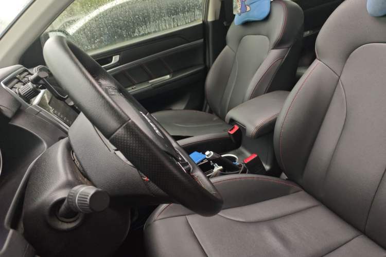 Used Haval M6 2019 1.5T Manual Two-Wheel Drive Elite Version China VI Standard