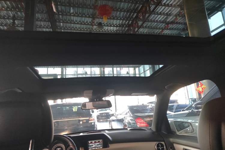 Used Mercedes-Benz GLK-Class 2015 GLK 260 4MATIC Dynamic Edition Ultimate Version Headliner