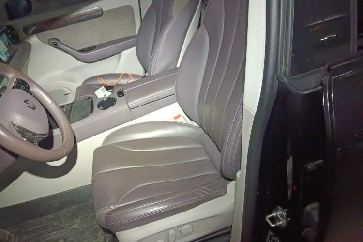 Used Leapmotor C11 2021 Performance Edition Left Front Seat