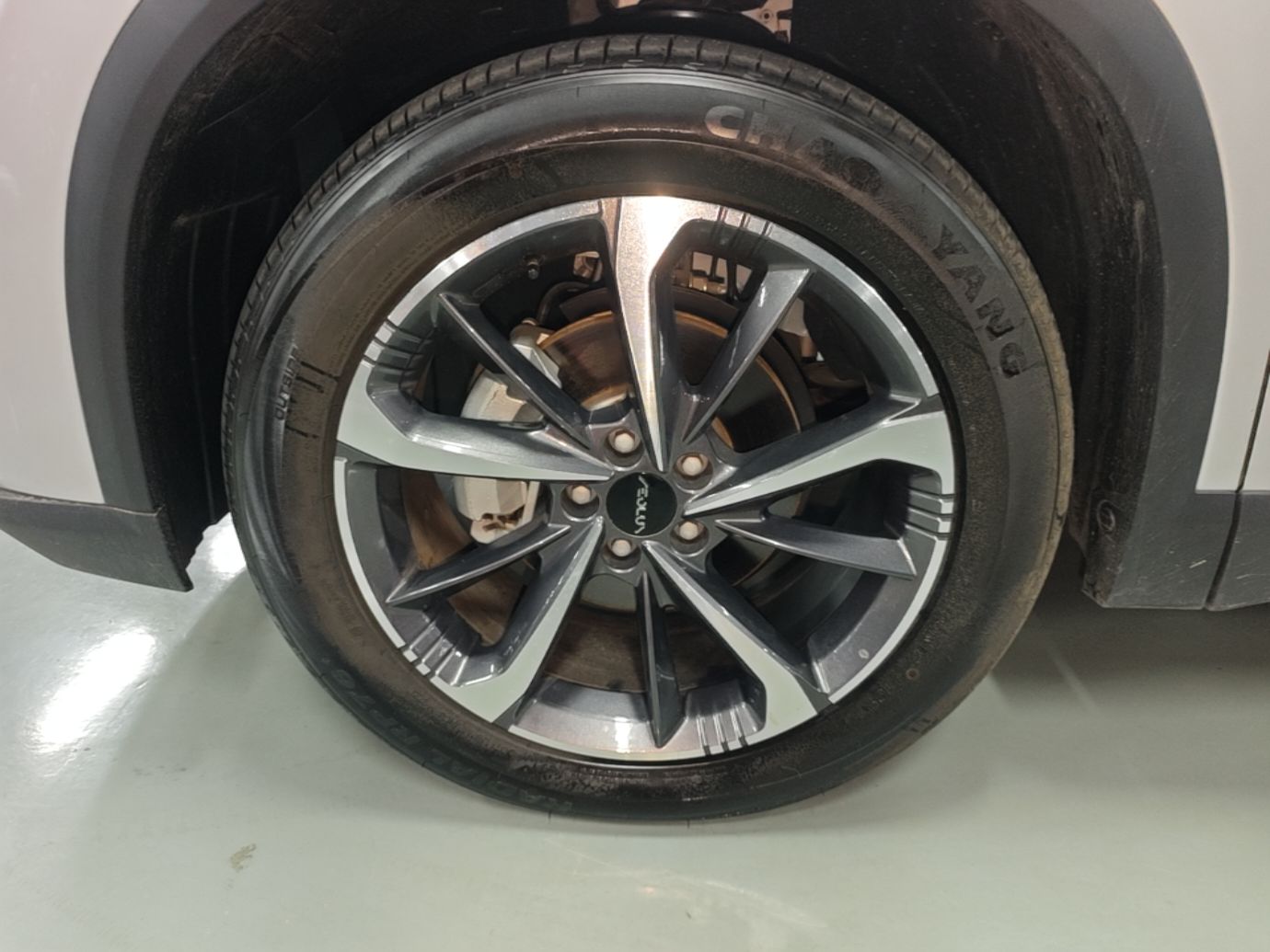 Dongfeng Aeolus Mage 2023 1.5T Luxury Edition — снимка 10