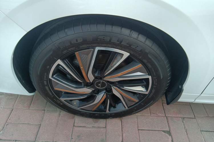 Used FORTHING Yacht 2022 1.5T DCT Chasing-the-Waves Edition